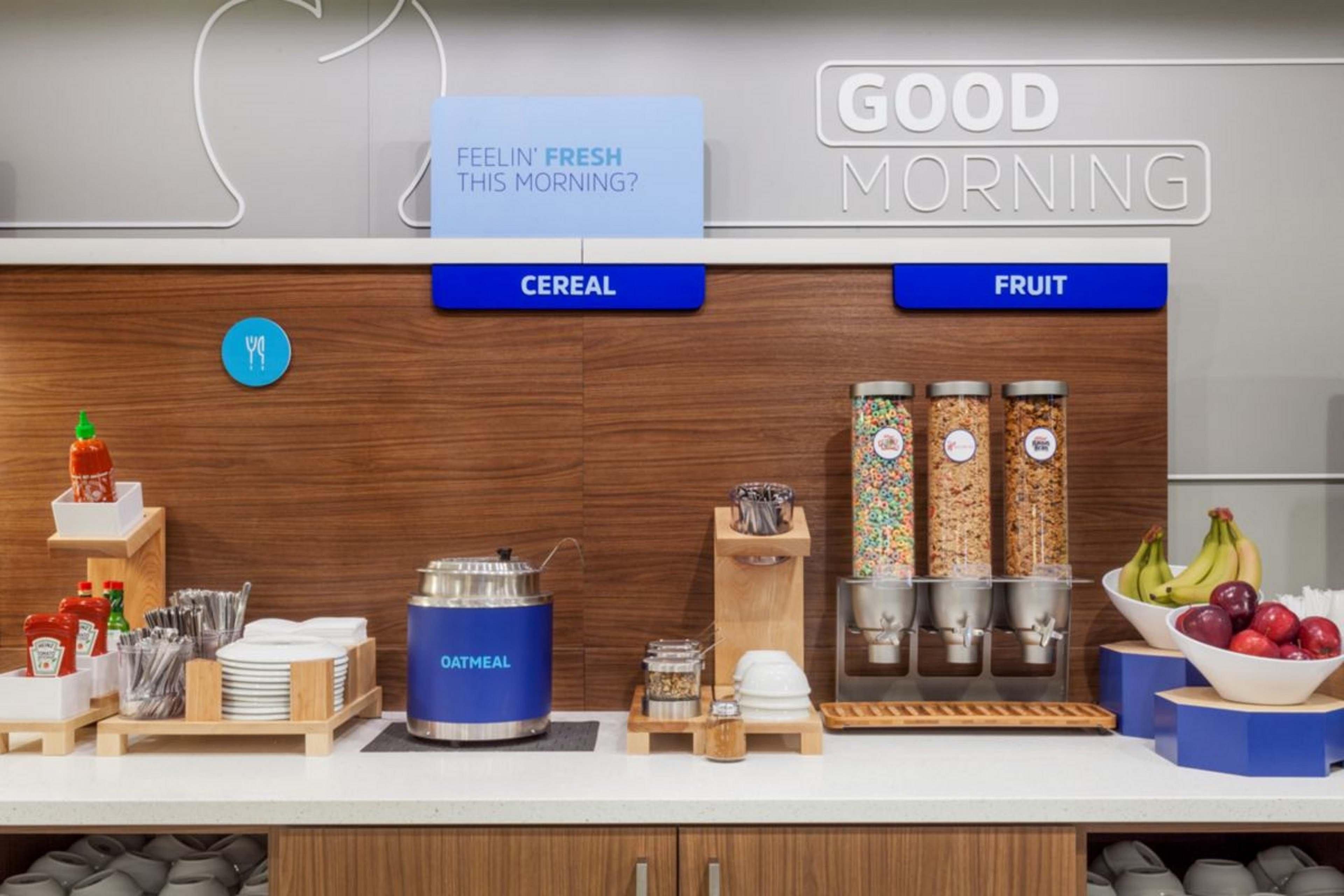 Holiday Inn Express & Suites Cleveland By Ihg Eksteriør billede
