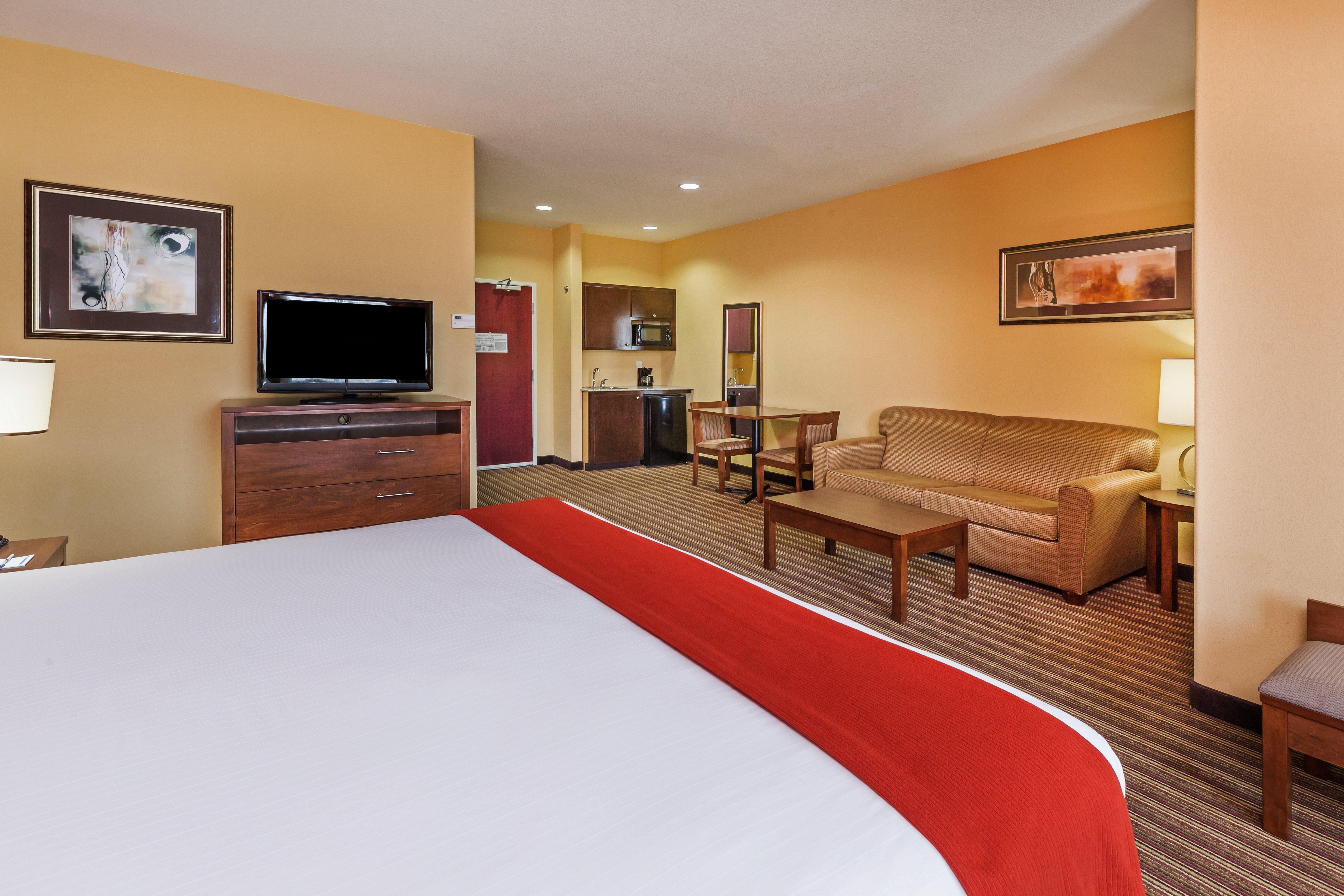 Holiday Inn Express & Suites Cleveland By Ihg Eksteriør billede
