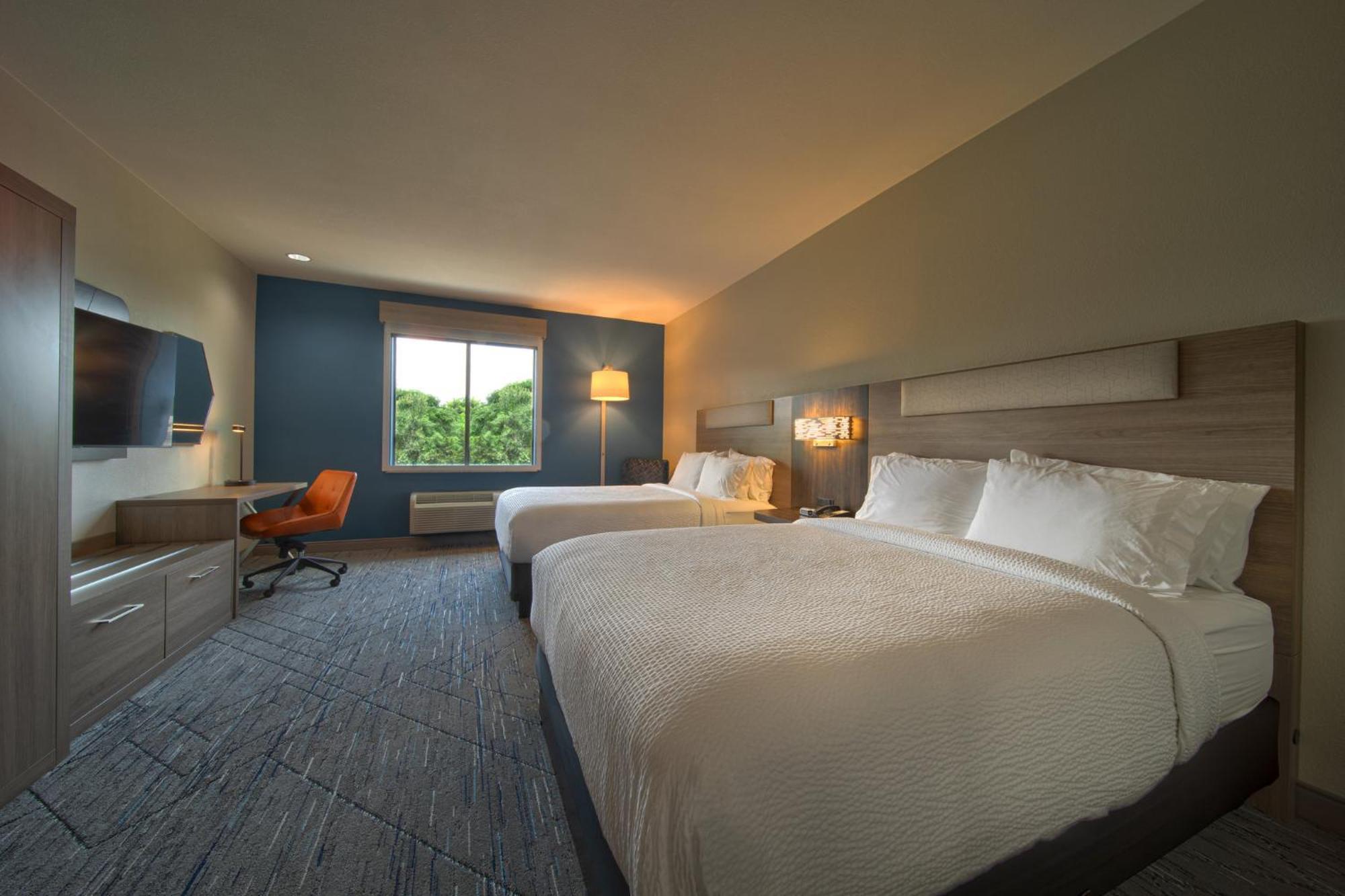 Holiday Inn Express & Suites Cleveland By Ihg Eksteriør billede